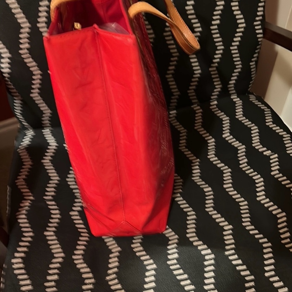 Louis Vuitton Red Tote Bag - Picture 2 of 11